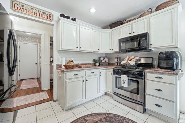 10409 Cherry Creek Road, Fort Wayne, IN 46818