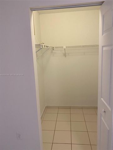 3566 W 80th St 202-57, Hialeah, FL 33018