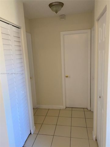 3566 W 80th St 202-57, Hialeah, FL 33018