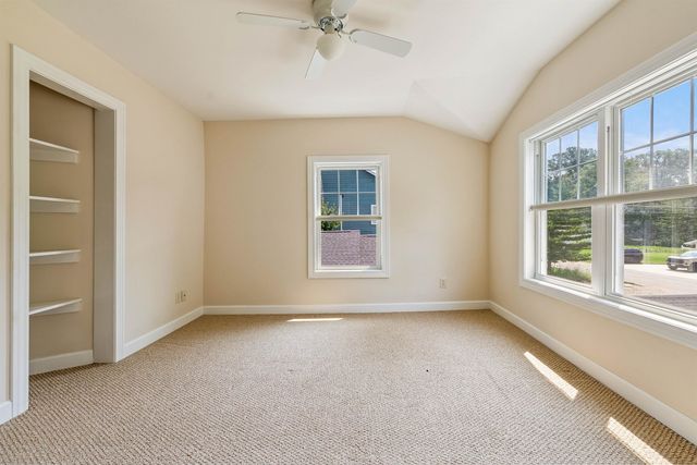 6592 E Waco Drive, Syracuse, IN 46567