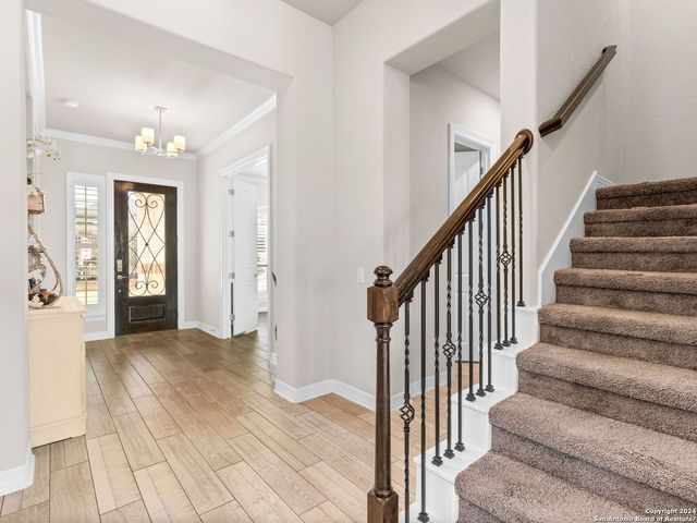 101 El Cielo, Boerne, TX 78006