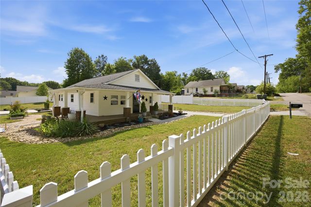 1108 Skyland Street, Kannapolis, NC 28083