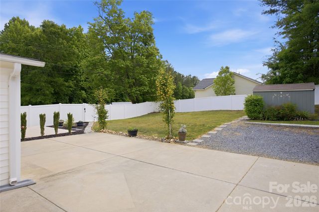 1108 Skyland Street, Kannapolis, NC 28083