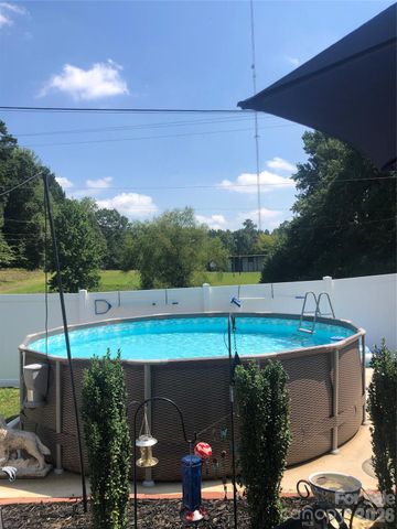 1108 Skyland Street, Kannapolis, NC 28083