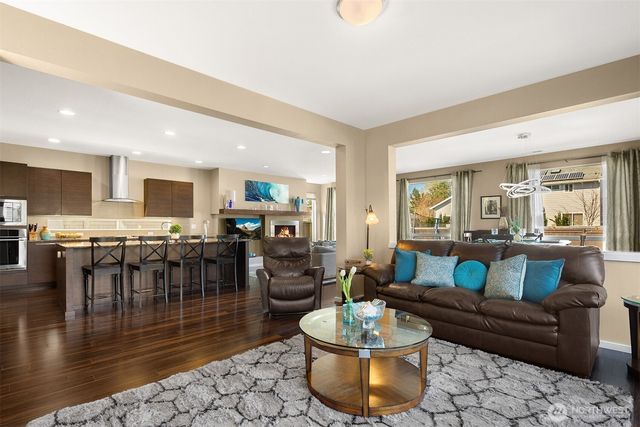 732 SE 11th Street, North Bend, WA 98045