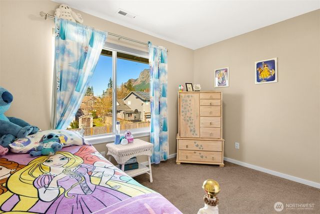 732 SE 11th Street, North Bend, WA 98045
