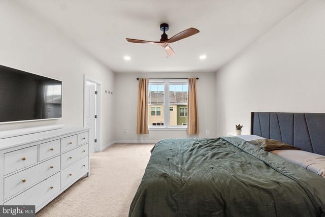 1217 LAWLER DR, Frederick, MD 21702