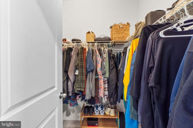 1217 LAWLER DR, Frederick, MD 21702