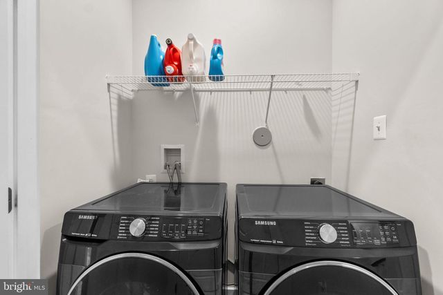 1217 LAWLER DR, Frederick, MD 21702