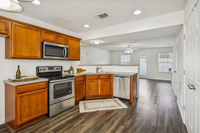 1791 Red Jacket Dr, Antioch, TN 37013