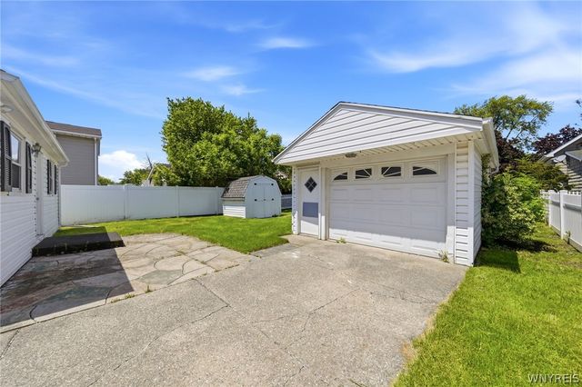250 East Avenue, North Tonawanda, NY 14120