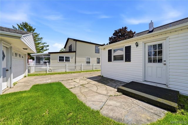 250 East Avenue, North Tonawanda, NY 14120