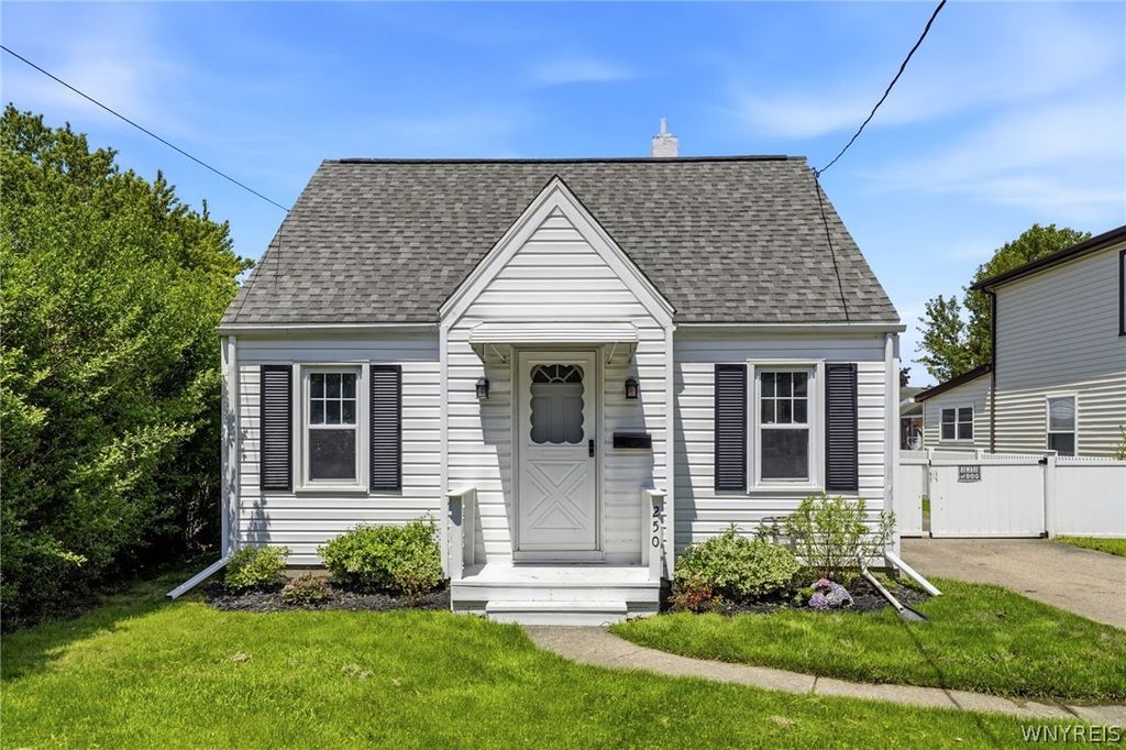 250 East Avenue, North Tonawanda, NY 14120