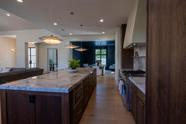 13628 Finch Ct, Auburn, CA 95603