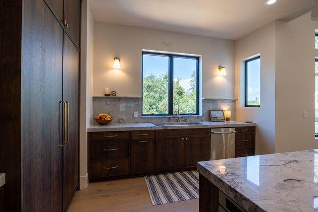 13628 Finch Ct, Auburn, CA 95603