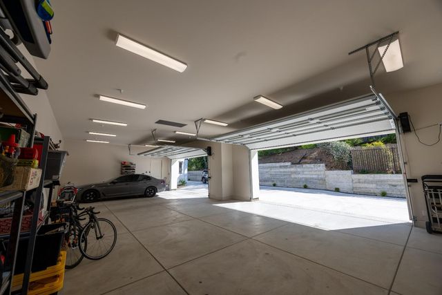 13628 Finch Ct, Auburn, CA 95603