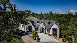 13628 Finch Ct, Auburn, CA 95603