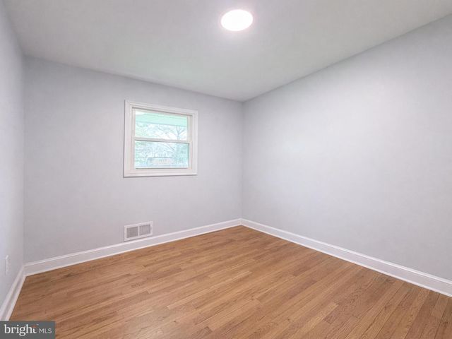 4902 91ST PL, Lanham, MD 20706