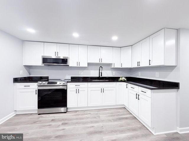 4902 91ST PL, Lanham, MD 20706