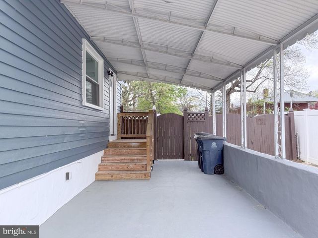 4902 91ST PL, Lanham, MD 20706