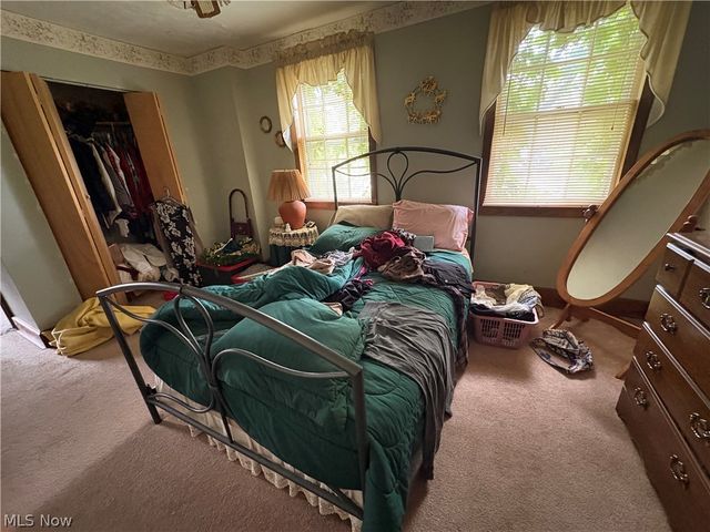 465 Saint Leger Avenue, Akron, OH 44305