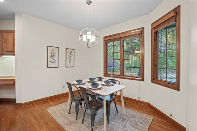 3055 Carriage Lane, Columbus, OH 43221