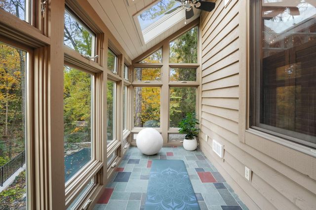 3055 Carriage Lane, Columbus, OH 43221