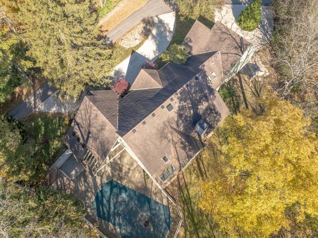 3055 Carriage Lane, Columbus, OH 43221