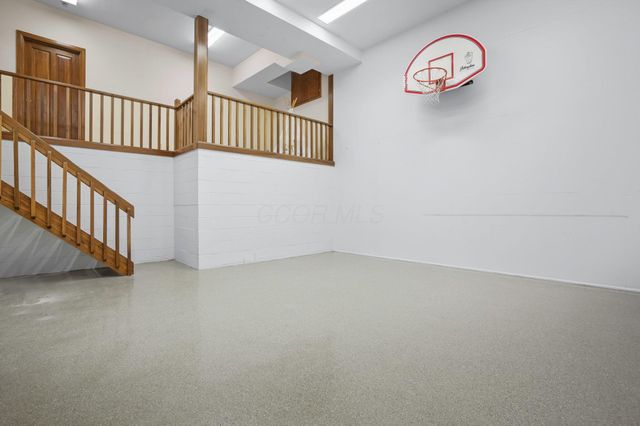 3055 Carriage Lane, Columbus, OH 43221