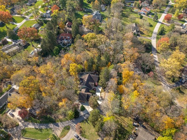 3055 Carriage Lane, Columbus, OH 43221