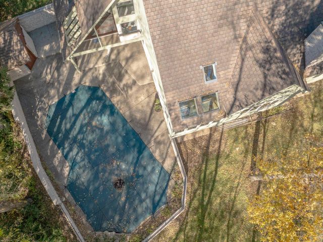 3055 Carriage Lane, Columbus, OH 43221