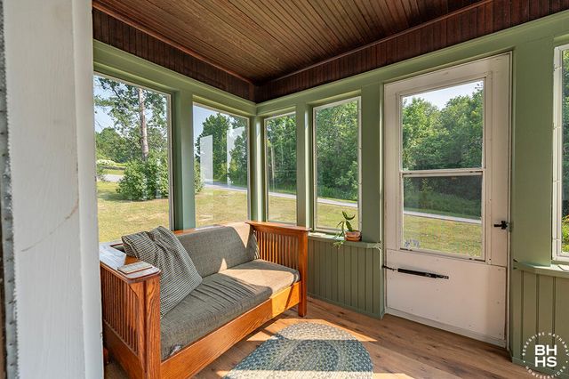 22 Dewey Avenue, Piercefield, NY 12973