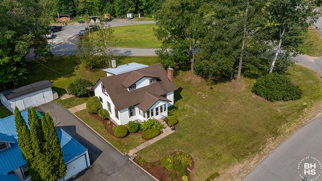 22 Dewey Avenue, Piercefield, NY 12973