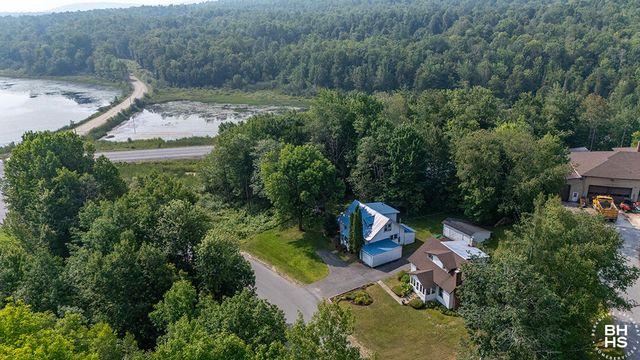 22 Dewey Avenue, Piercefield, NY 12973