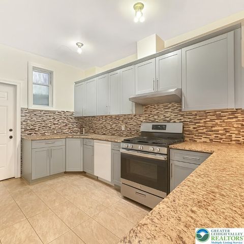 40 Delaware Drive, Easton, PA 18042