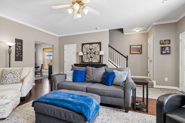 1101 Downs Blvd Apt 233, Franklin, TN 37064