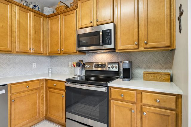 1101 Downs Blvd Apt 233, Franklin, TN 37064