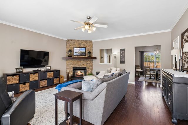 1101 Downs Blvd Apt 233, Franklin, TN 37064