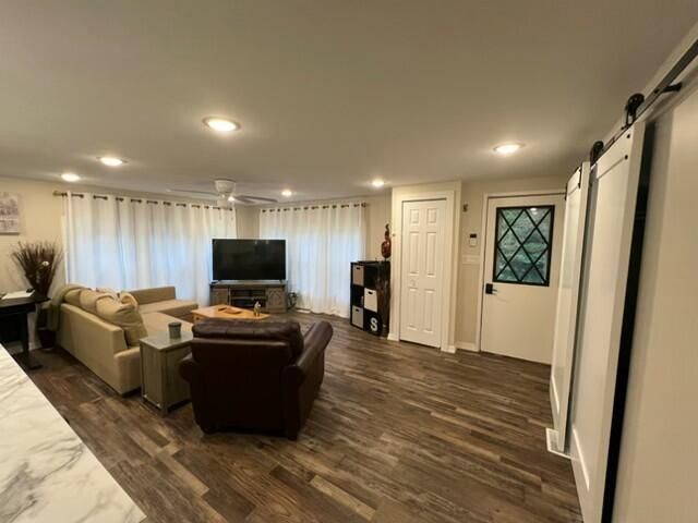 7181 E Beach Drive, Casco Twp, MI 49090