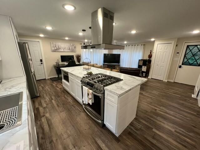 7181 E Beach Drive, Casco Twp, MI 49090