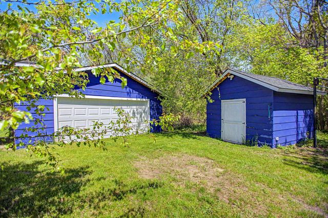 7181 E Beach Drive, Casco Twp, MI 49090