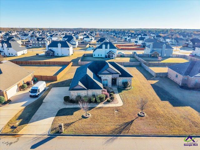 162 Addington Drive, Kathleen, GA 31047