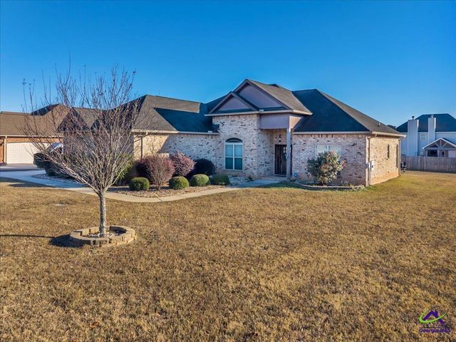 162 Addington Drive, Kathleen, GA 31047