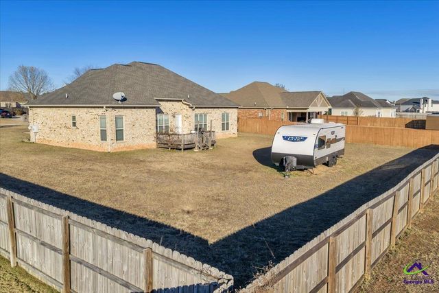 162 Addington Drive, Kathleen, GA 31047