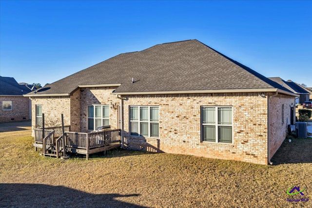 162 Addington Drive, Kathleen, GA 31047