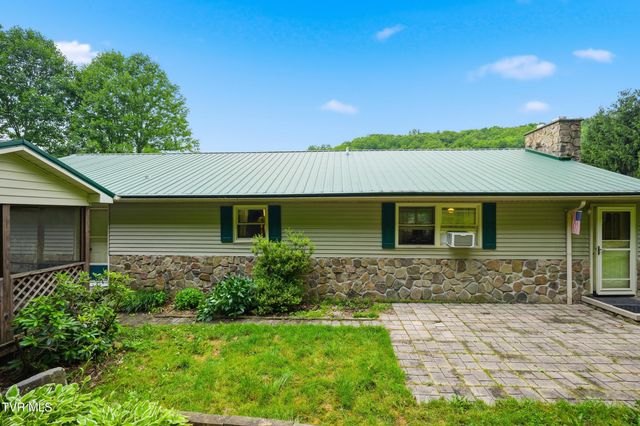 5100 Chandler Road, Big Stone Gap, VA 24219