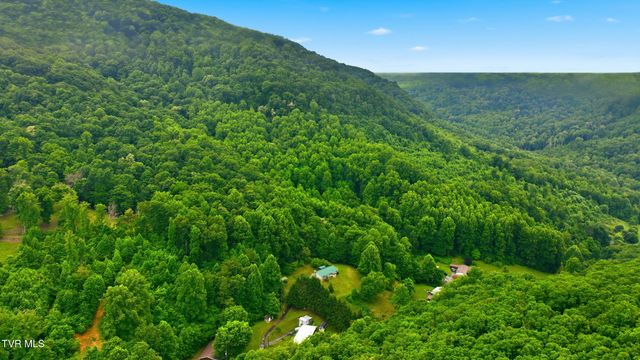 5100 Chandler Road, Big Stone Gap, VA 24219