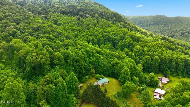 5100 Chandler Road, Big Stone Gap, VA 24219