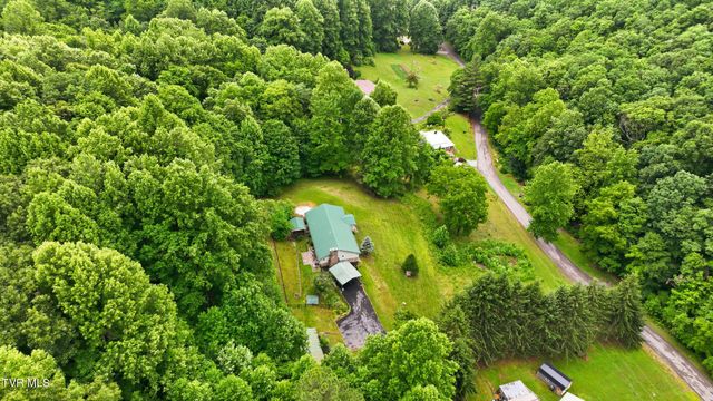 5100 Chandler Road, Big Stone Gap, VA 24219