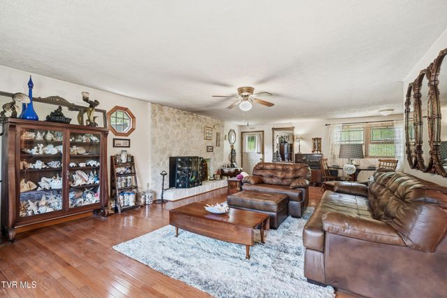 5100 Chandler Road, Big Stone Gap, VA 24219
